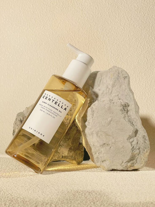 Skin1004 Madagascar Centella Light Cleansing Oil